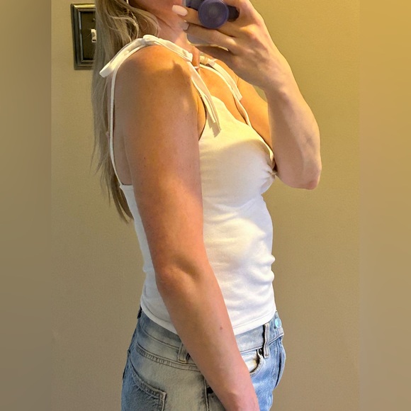 Forever 21 White Tie Strap Camisole - Picture 4 of 10
